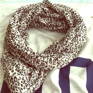 A cheetah print infinite scarf